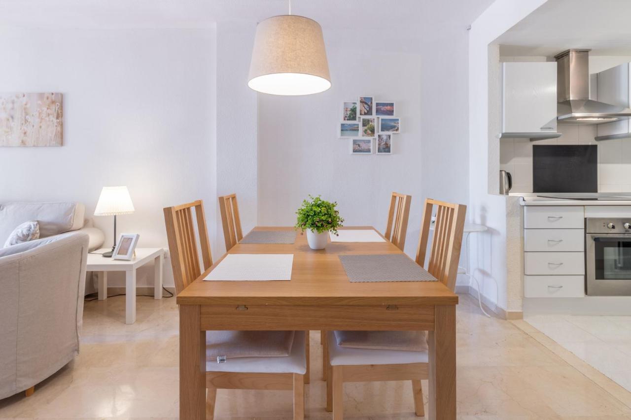 Simplicity Luxury Apartment Алтеа Екстер'єр фото