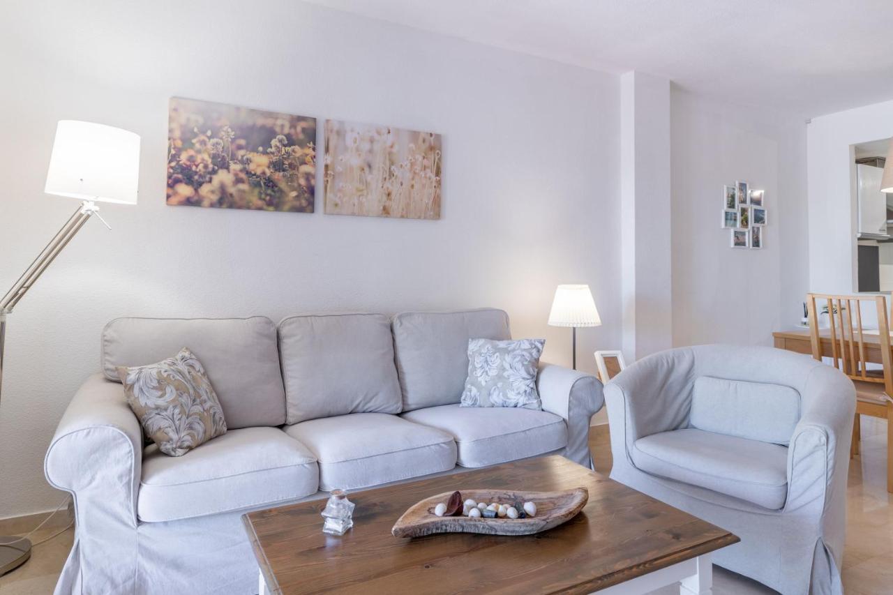Simplicity Luxury Apartment Алтеа Екстер'єр фото